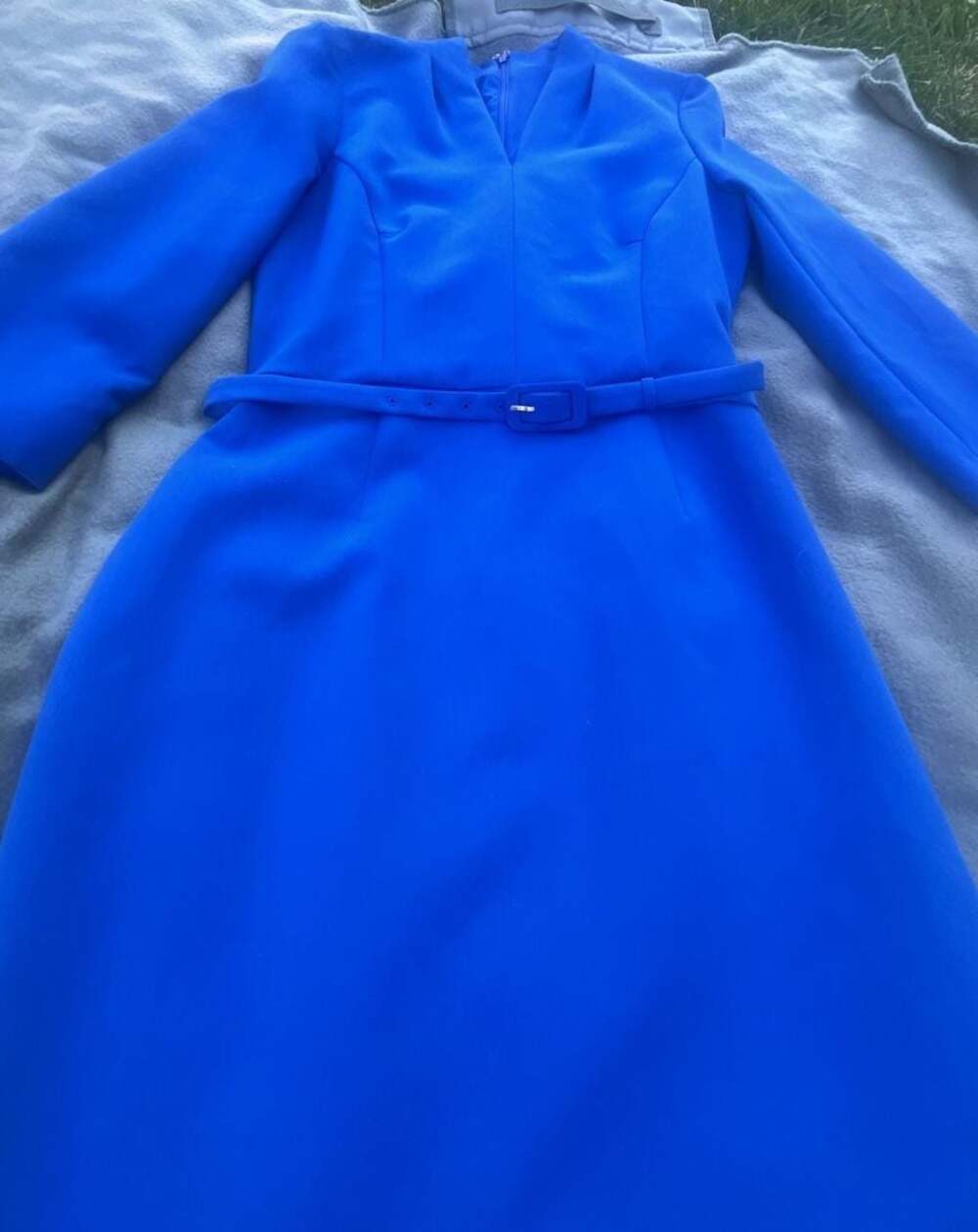 Hobbs London Dianna Cobalt Blue V-Neck Belted Sheath Dress - Picture 3 of 10